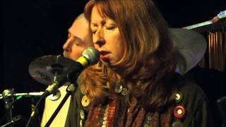 Jacqui Mcshees Pentangle She Moves Through The Fair Live 2007 [upl. by Siraf]