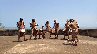 Les Percussions de Kouroussa [upl. by Boniface]