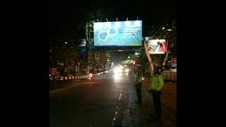 Bus Luragung Jaya tabrak palang pintu tol [upl. by Filide731]