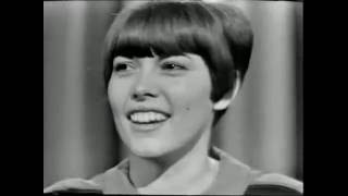 Mireille Mathieu LHymne à lamour 1966 [upl. by Tterag]