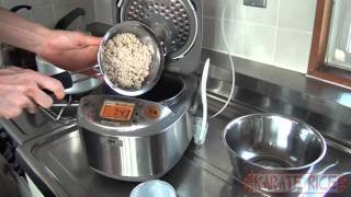 How to Cook Quinoa in a Rice Cooker [upl. by Wauters]