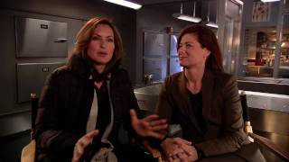 Mariska Hargitay amp Debra Messing Interview [upl. by Adnowat]