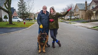 ¿Cómo es vivir en Canadá  Tour de un Barrio Canadiense [upl. by Valenba663]