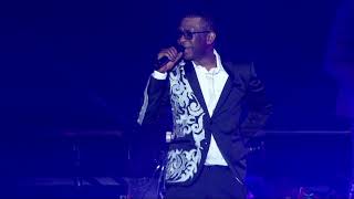 Youssou Ndour  YONOU DEUG  VIDEO BERCY 2017 [upl. by Jit]