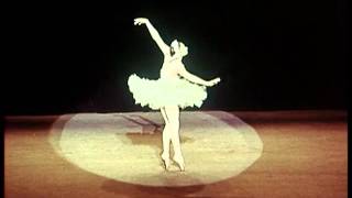 The Dying Swan G Ulanova Bolshoi Ballet 1956 [upl. by Gazzo]